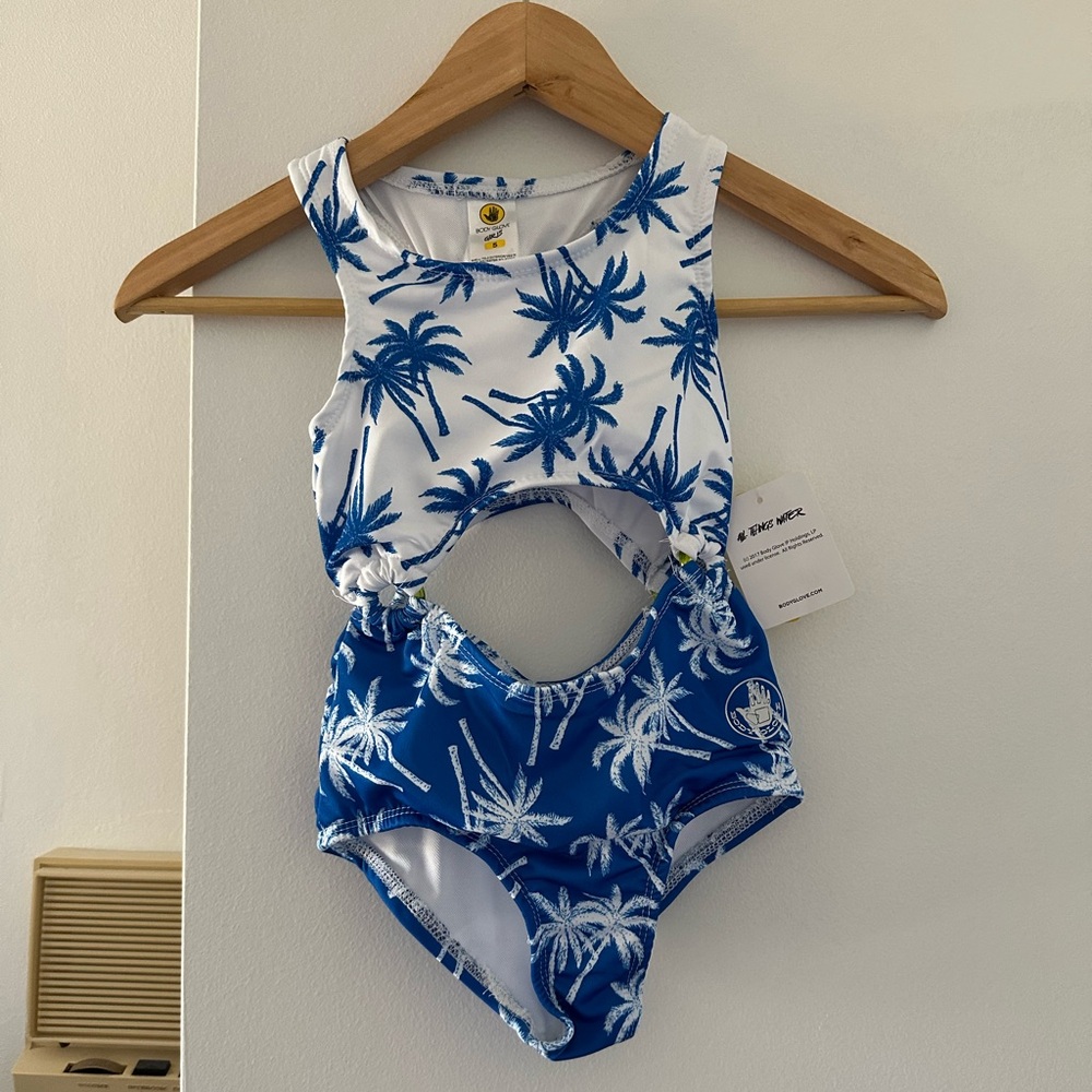 Body glove girl Swimsuit one piece size 5 nwt